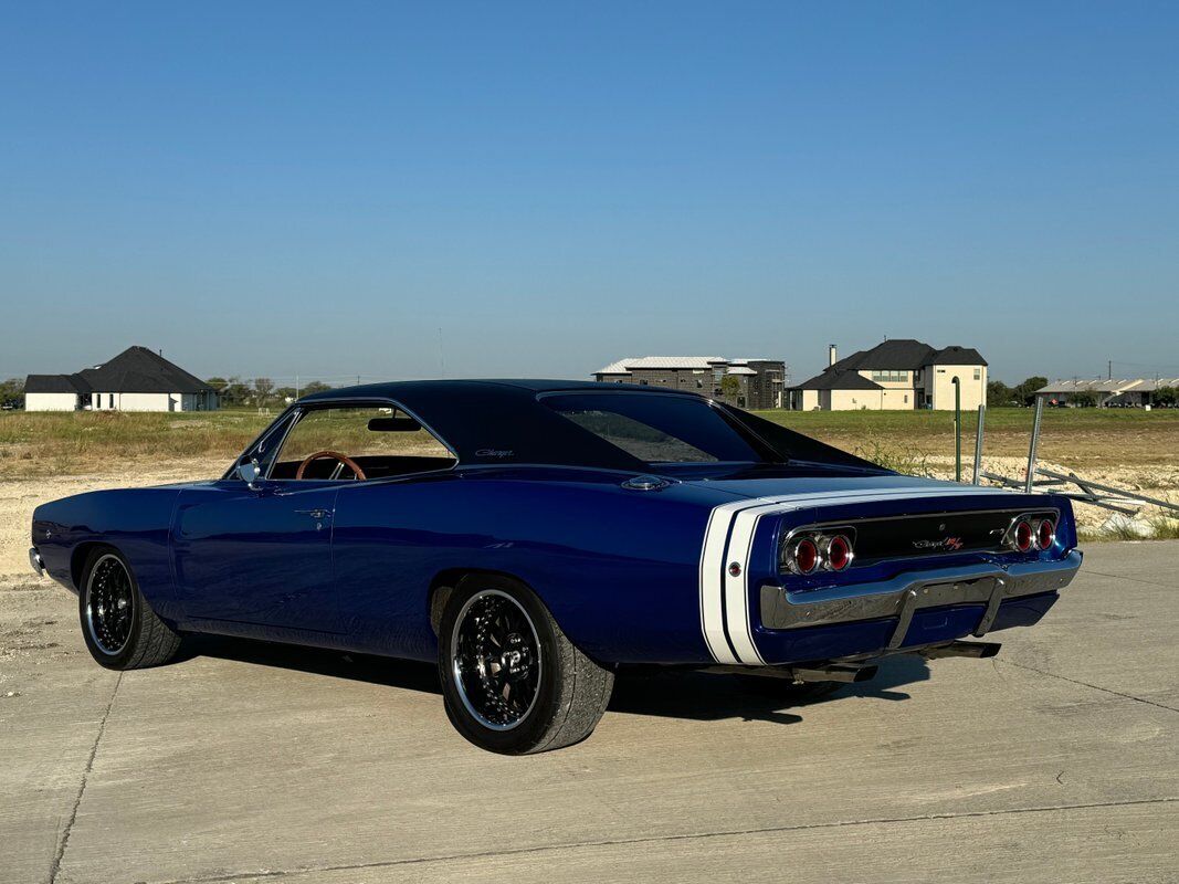 Dodge-Charger-1968-4