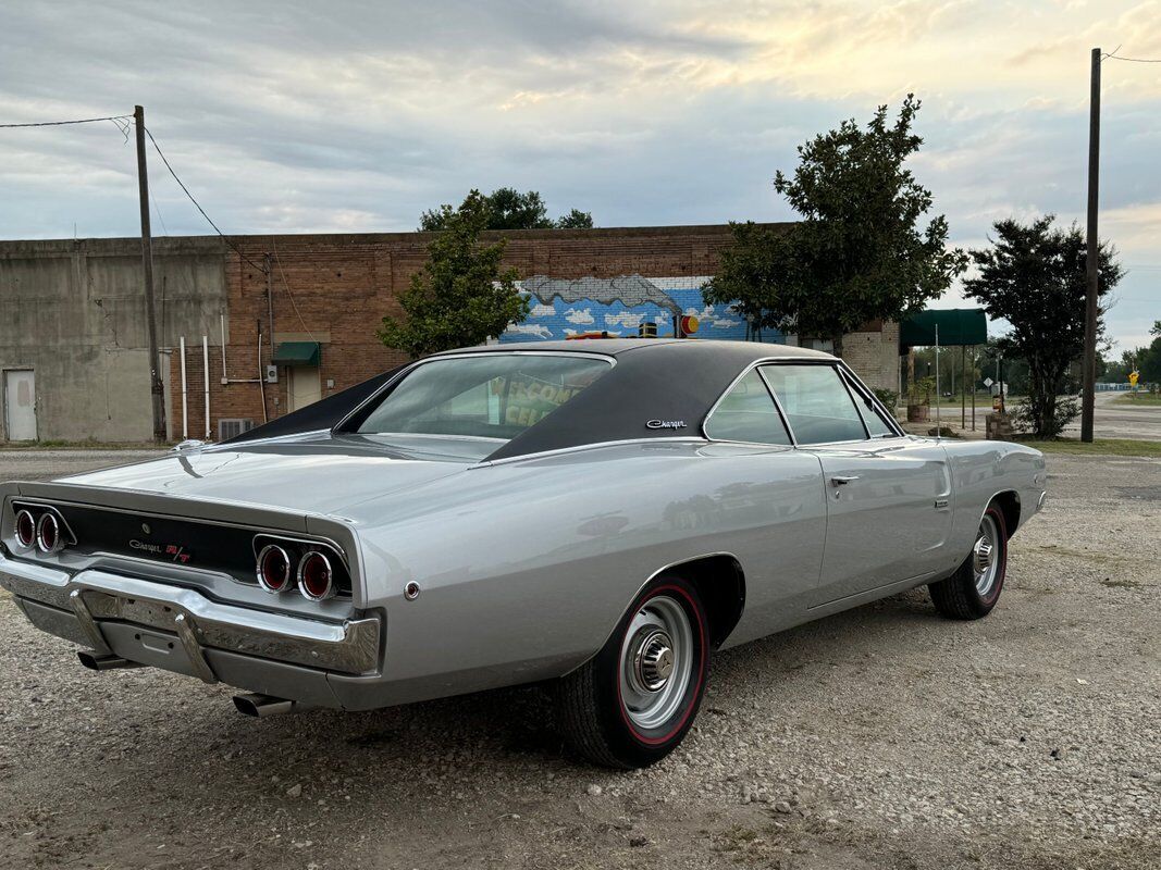 Dodge-Charger-1968-6