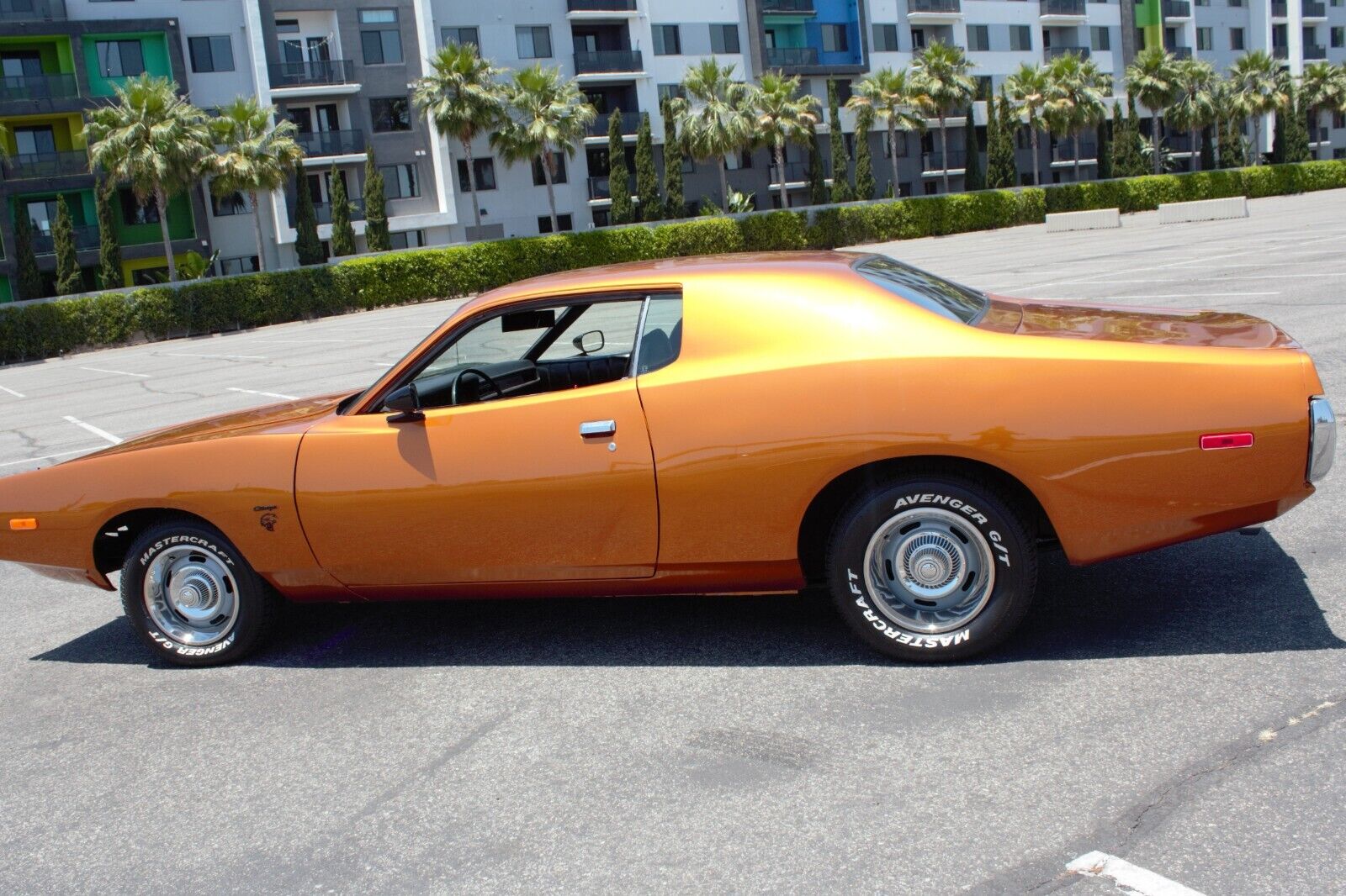 Dodge-Charger-1972-13