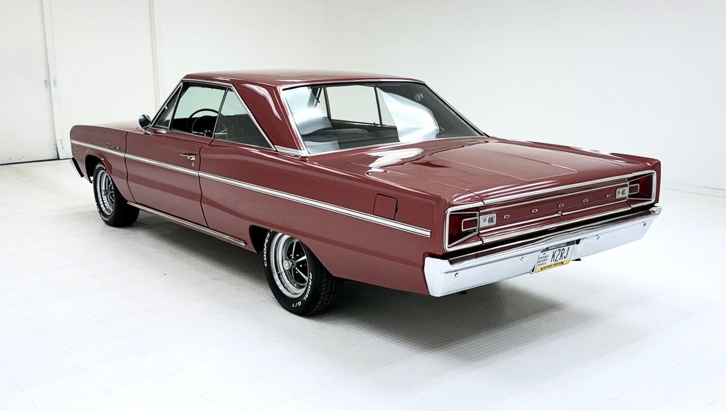 Dodge-Coronet-1966-2