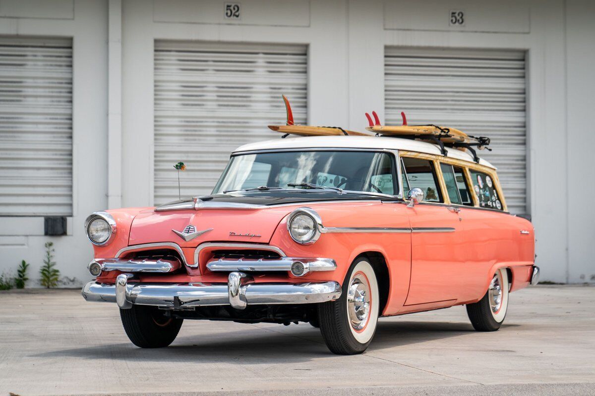 Dodge Coronet Suburban  1955