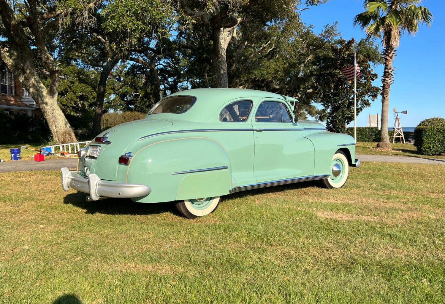 Dodge-Coupe-Coupe-1946-2