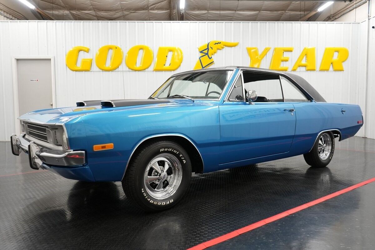 Dodge-Dart-1972-3