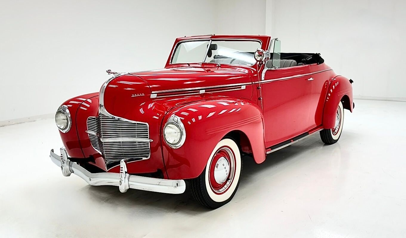 Dodge-Luxury-Liner-Cabriolet-1940-1