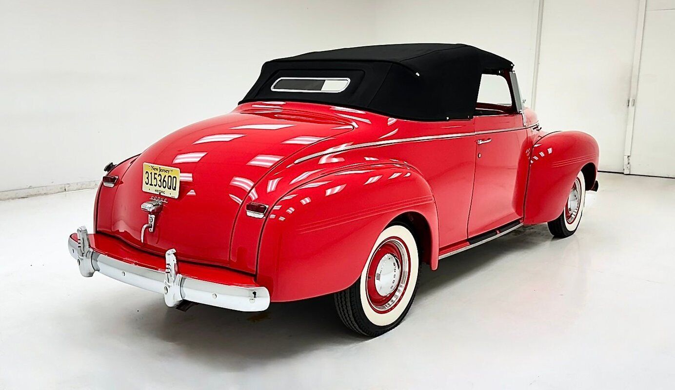 Dodge-Luxury-Liner-Cabriolet-1940-7