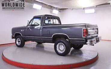 Dodge-Power-Ram-1987-4