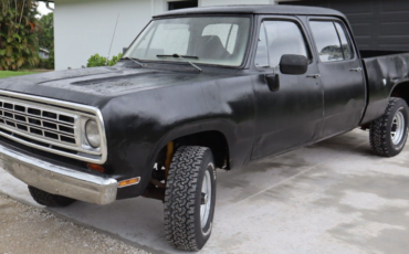 Dodge-Power-Wagon-1975-7