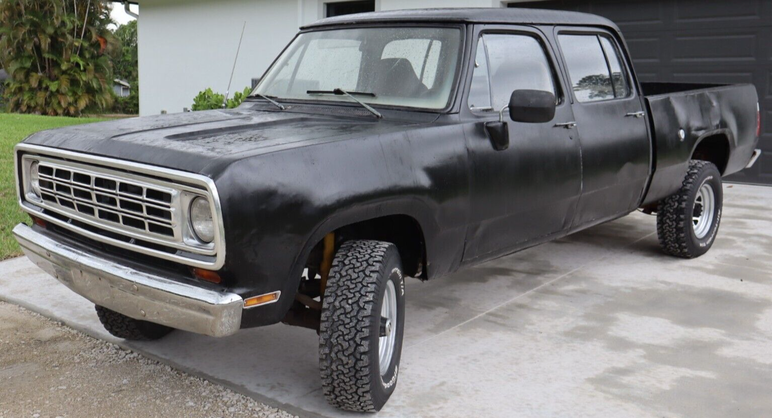 Dodge-Power-Wagon-1975-7