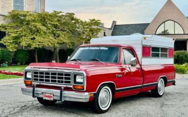 Dodge-Ram-1500-1985-8