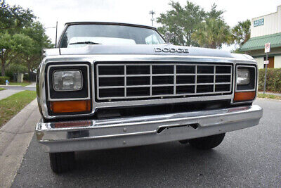 Dodge-Ram-1500-Pickup-1984-1