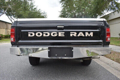 Dodge-Ram-1500-Pickup-1984-16