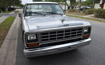 Dodge-Ram-1500-Pickup-1984-2