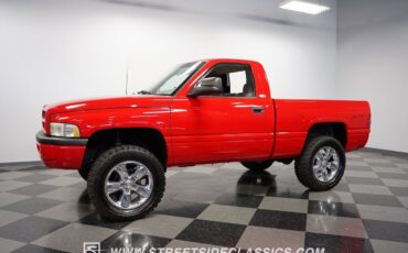 Dodge-Ram-1500-Pickup-1995-6