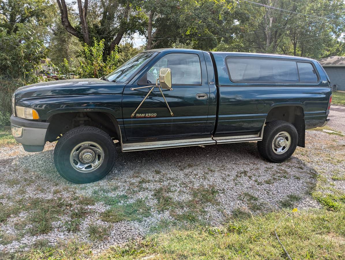 Dodge-Ram-2500-laramie-4x4-diesel-1994