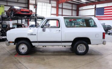 Dodge-Ramcharger-SUV-1988-2