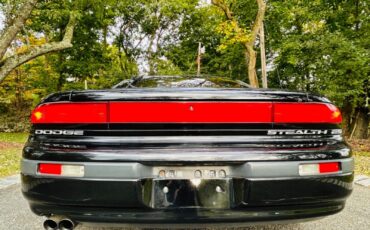 Dodge-Stealth-Coupe-1991-16