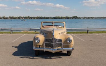 Dodge-Styleline-Deluxe-Cabriolet-1940-2