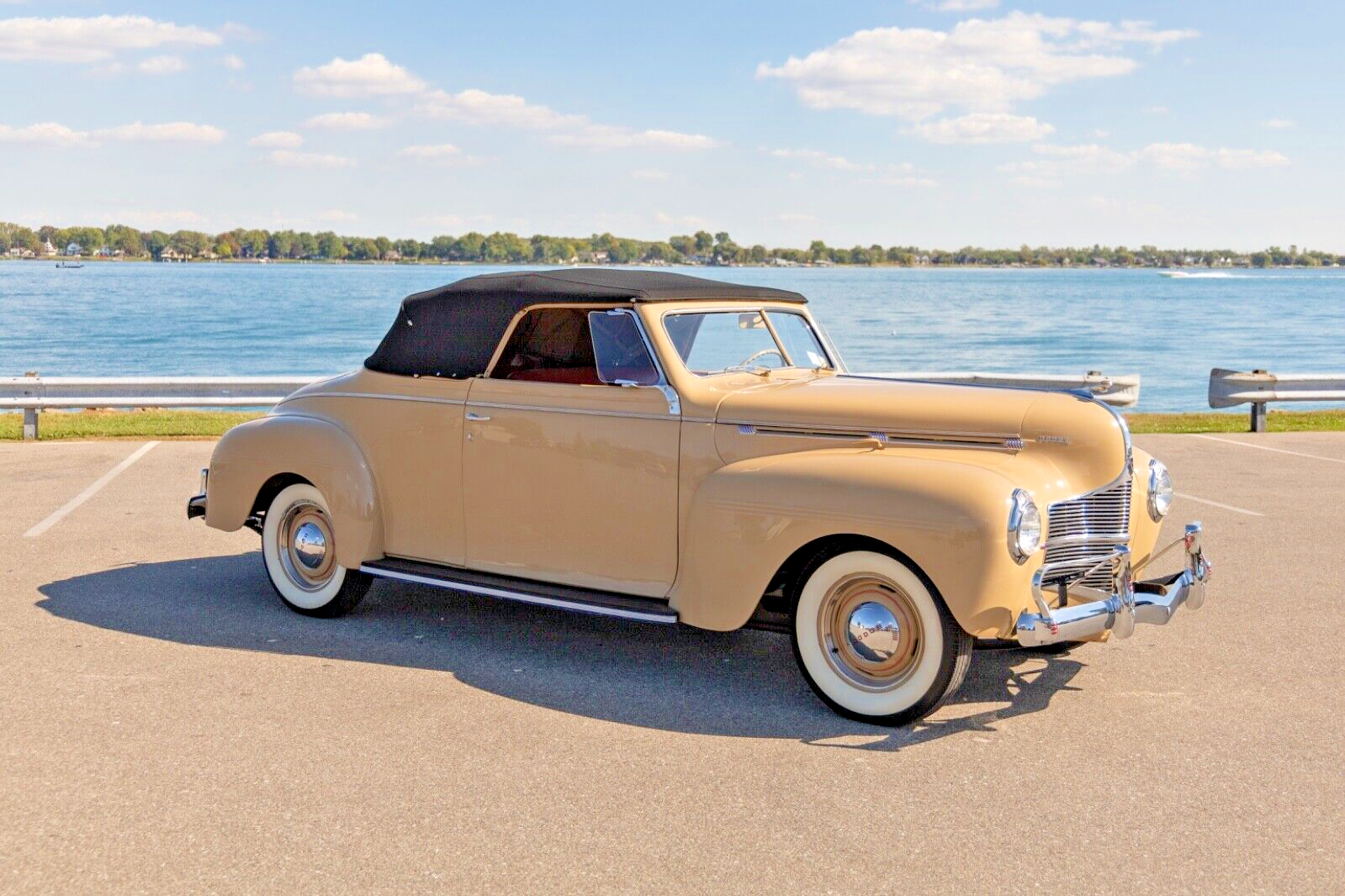 Dodge-Styleline-Deluxe-Cabriolet-1940-24