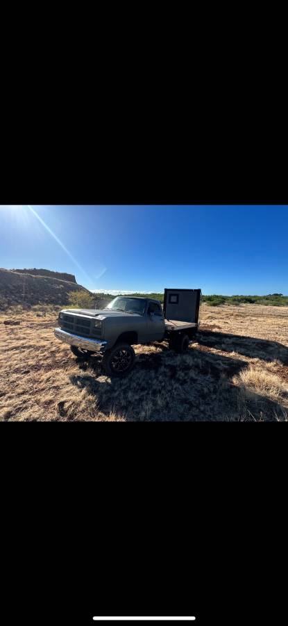 Dodge-Truck-350-flatbed-diesel-1993-3