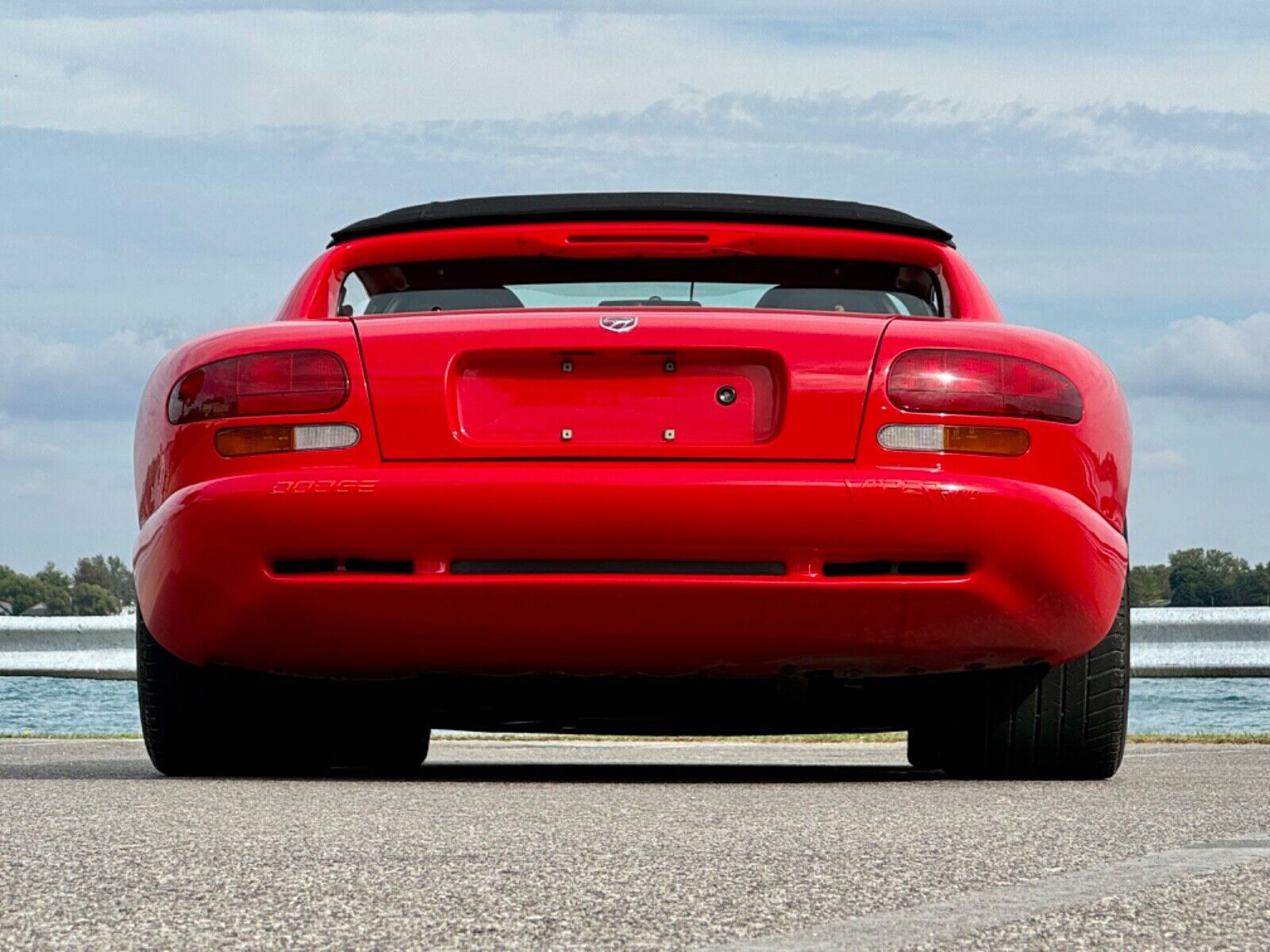 Dodge-Viper-Cabriolet-1994-9