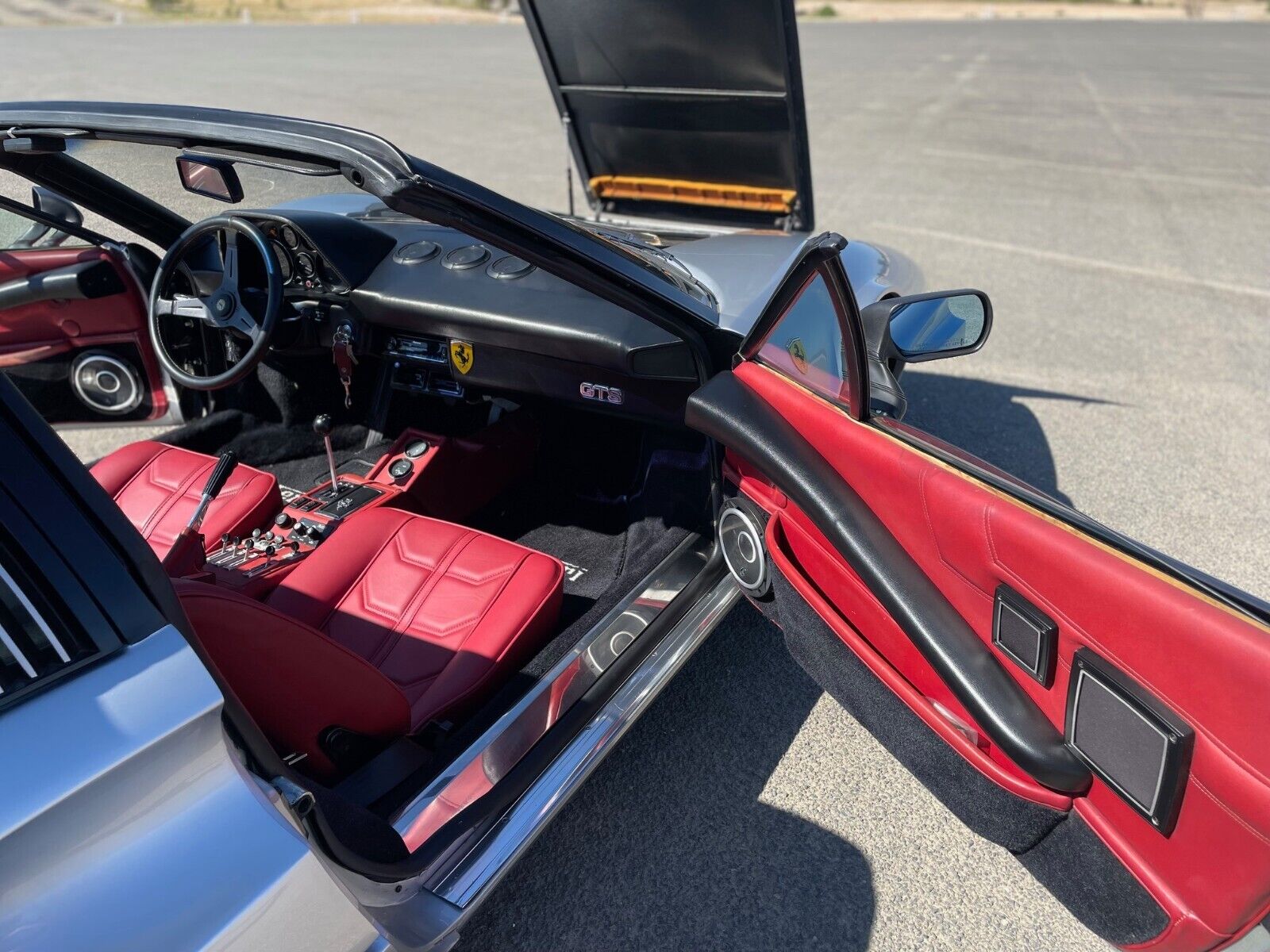 Ferrari-308-GTSi-1980-6