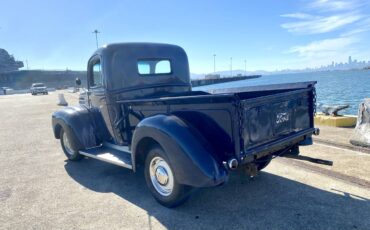 Ford-12-ton-1947-5