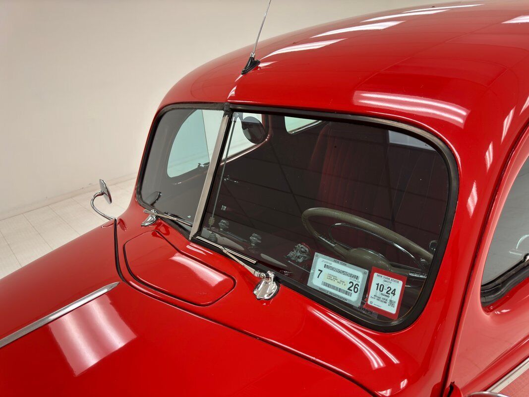 Ford-85-Series-Standard-Coupe-1940-11