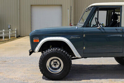 Ford-Bronco-1970-3