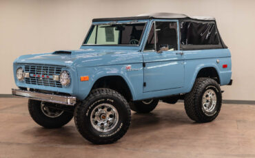 Ford Bronco  year1}