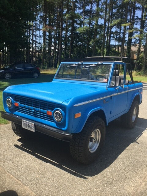 Ford-Bronco-1972-1