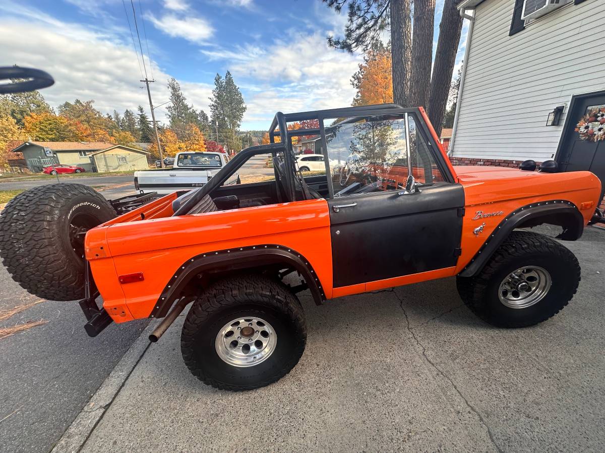 Ford-Bronco-1973-19