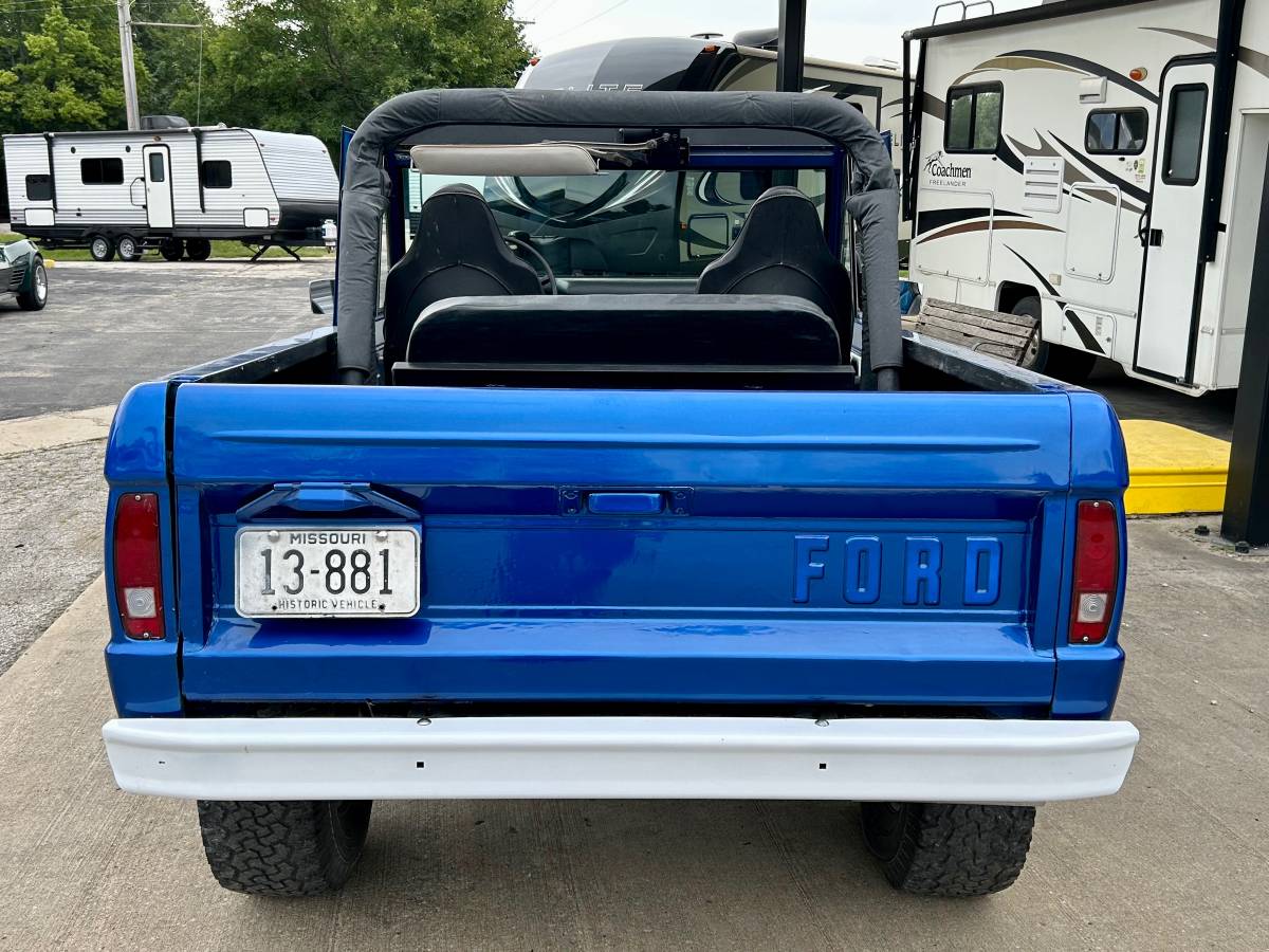 Ford-Bronco-1973-3