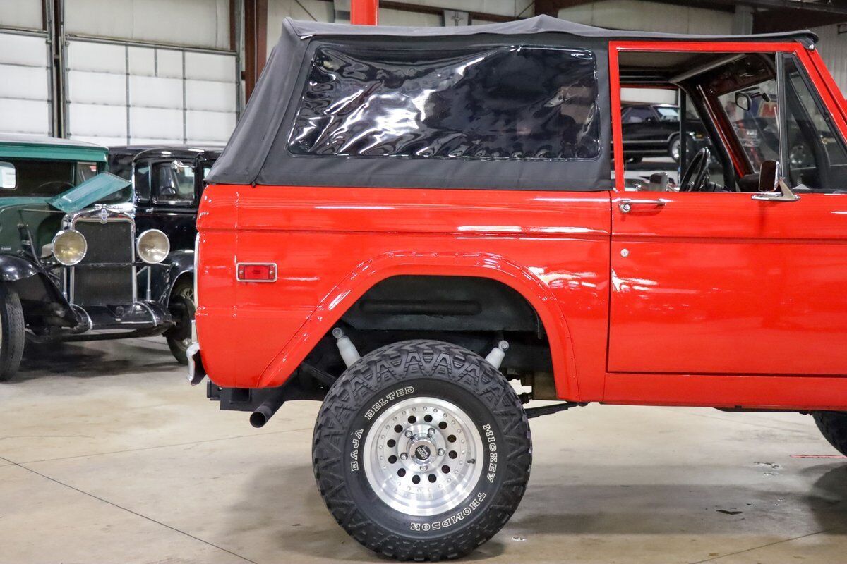 Ford-Bronco-1974-8