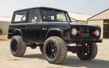 Ford-Bronco-1975-11