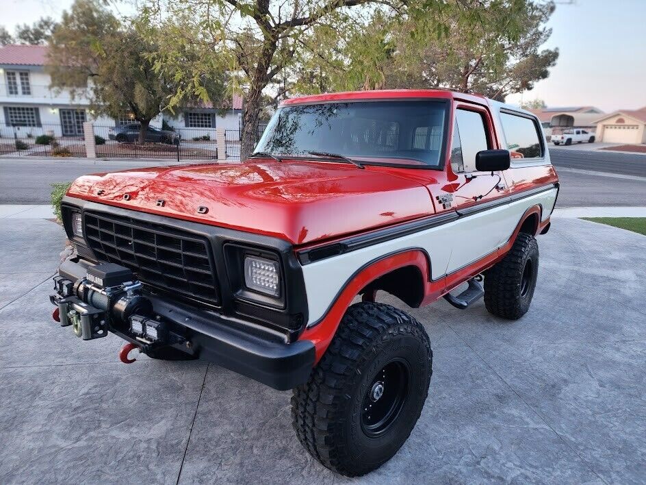 Ford-Bronco-1979-4