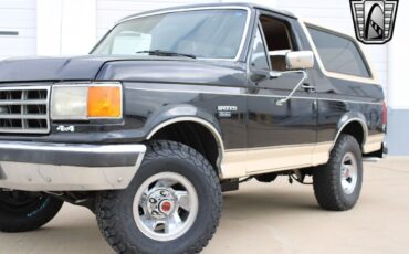 Ford-Bronco-1988-10