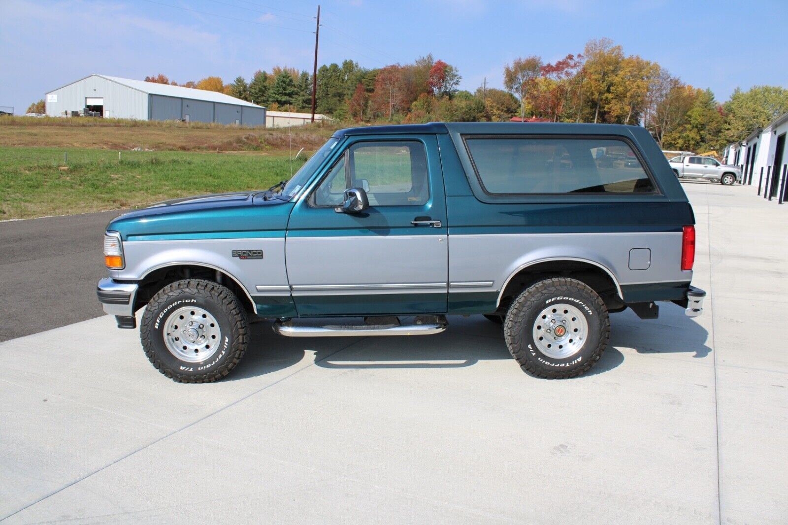 Ford-Bronco-1994-1