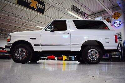 Ford-Bronco-1994-11