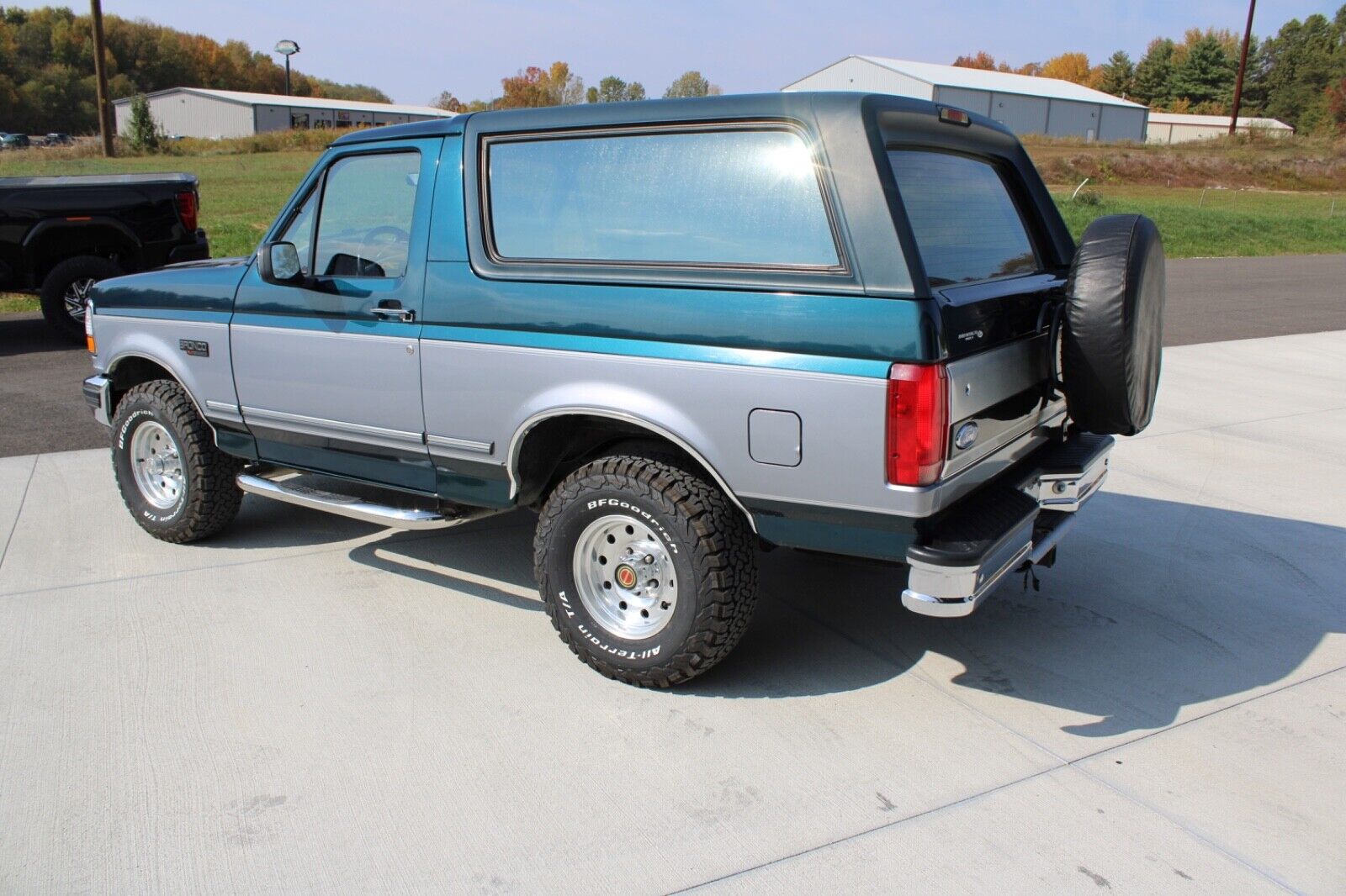 Ford-Bronco-1994-3