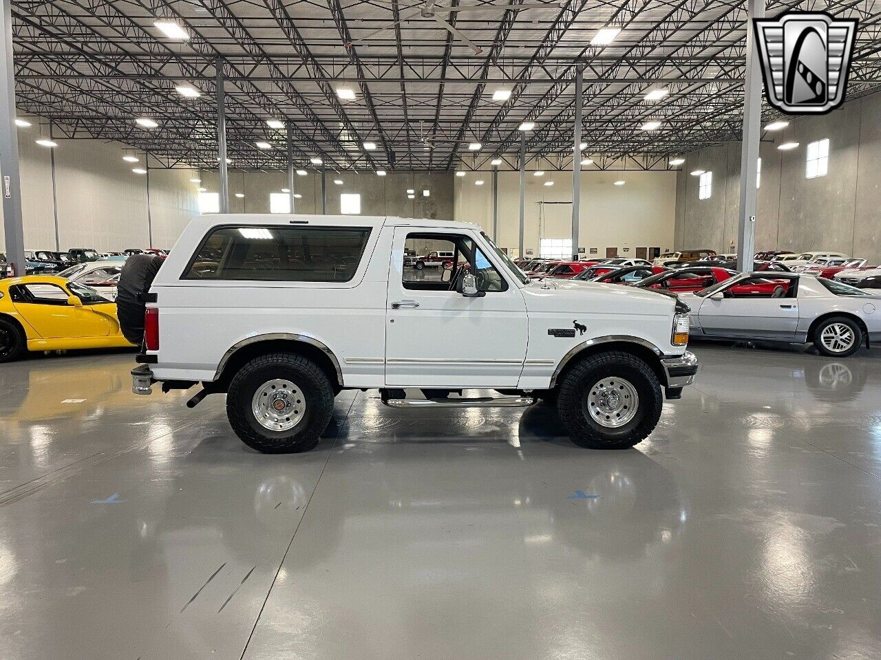 Ford-Bronco-1994-5