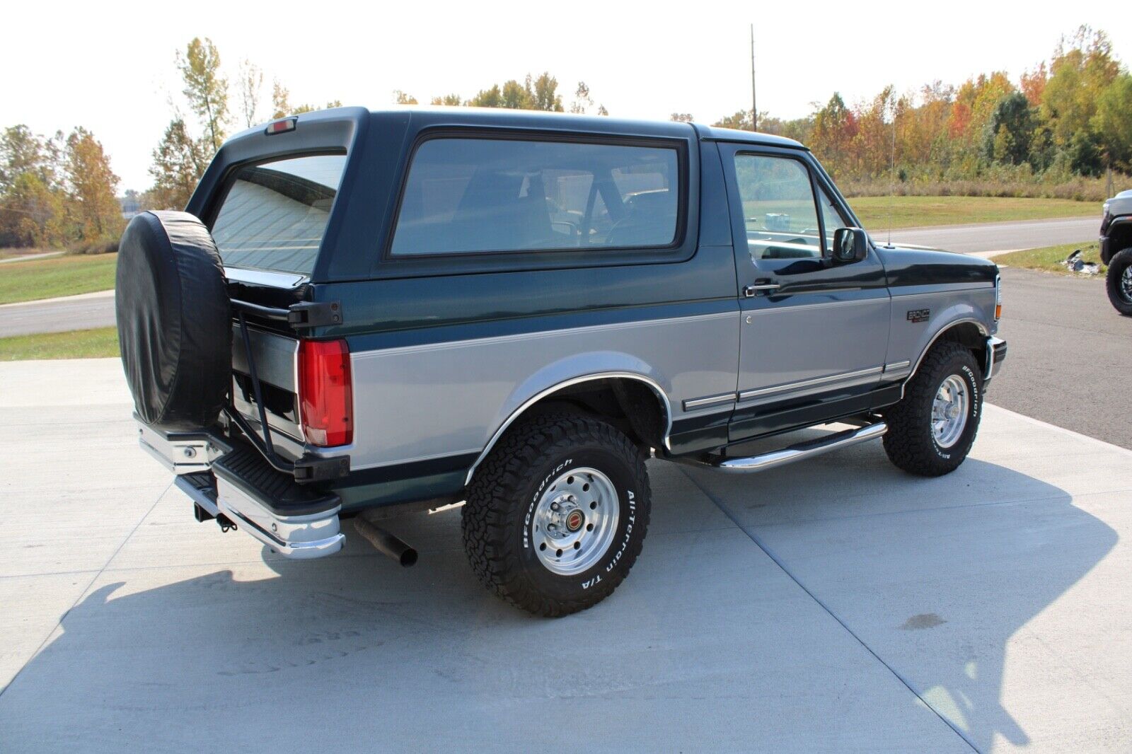 Ford-Bronco-1994-5