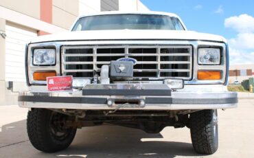 Ford-Bronco-Cabriolet-1986-9