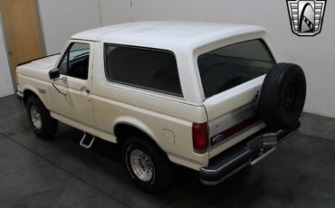 Ford-Bronco-Cabriolet-1990-10