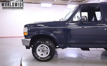 Ford-Bronco-Custom-1993-6