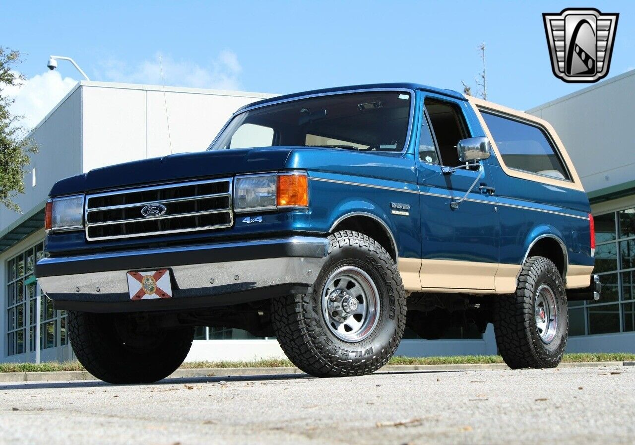 Ford-Bronco-Pickup-1989-4