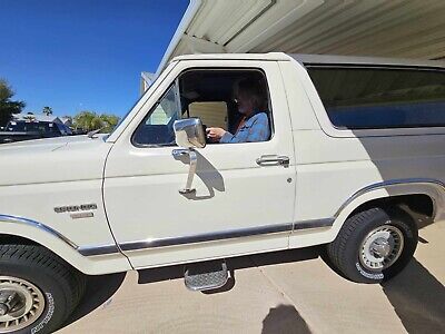 Ford-Bronco-SUV-1986-8