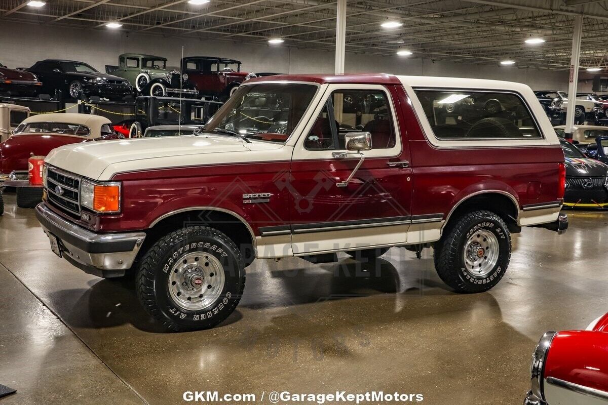 Ford-Bronco-SUV-1990-8