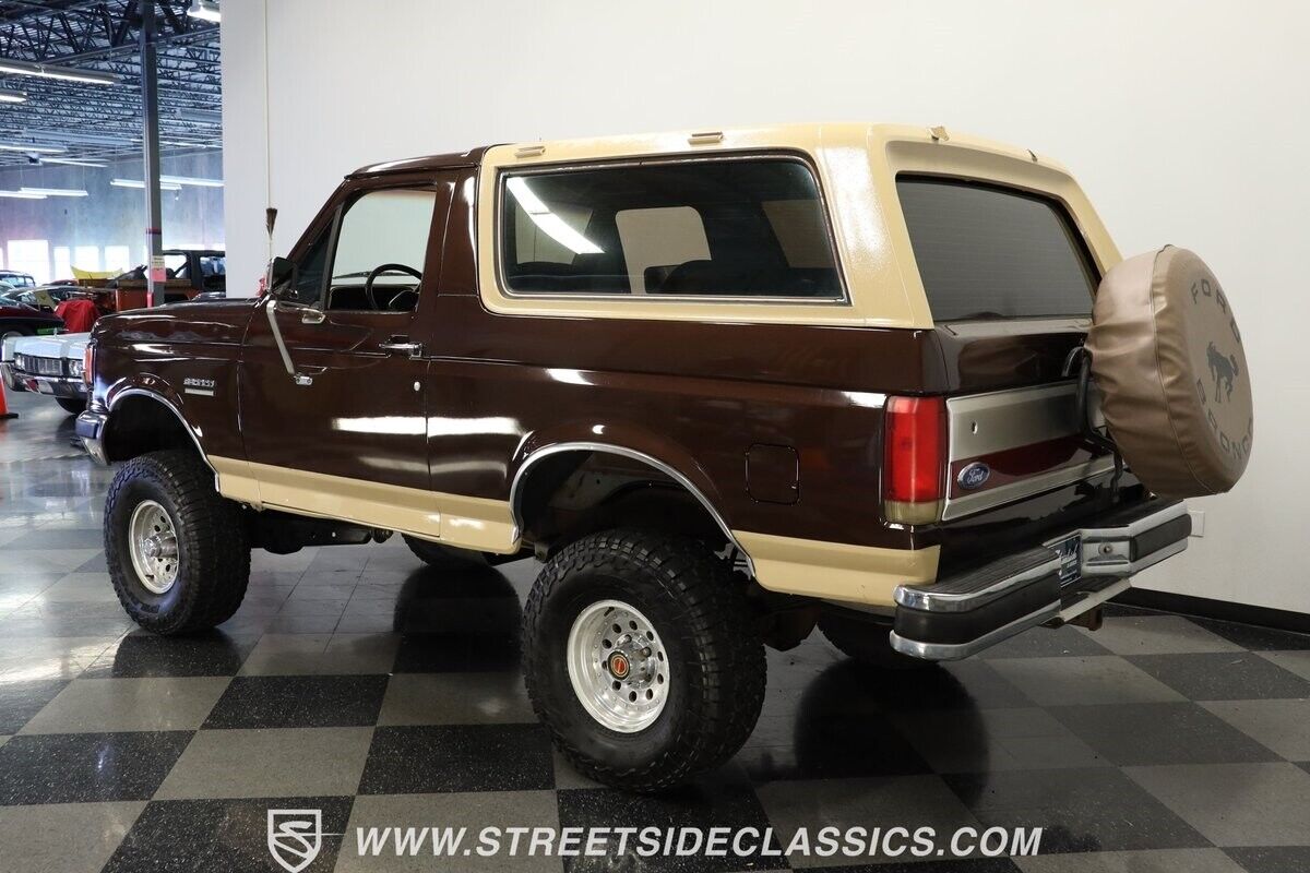 Ford-Bronco-SUV-1991-6