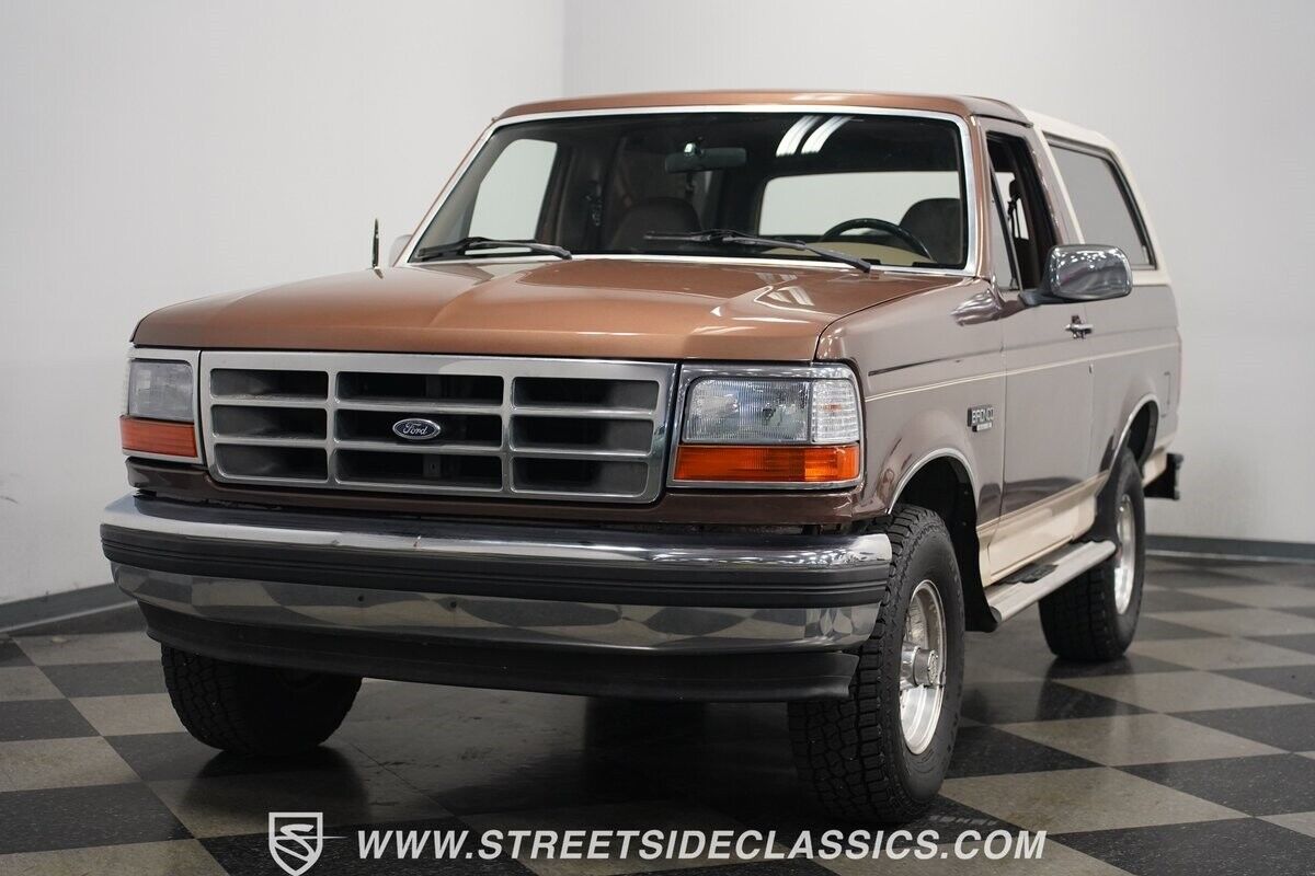 Ford-Bronco-SUV-1993-5