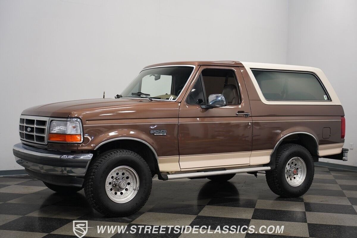 Ford-Bronco-SUV-1993-7